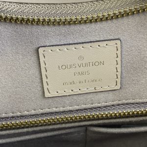 CarryAll MM Handbag Tourterelle Gray - LB014