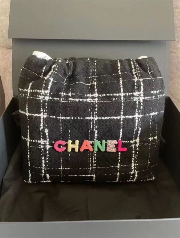 Chanel 22 Handbag Black, White & Multicolor - CB007