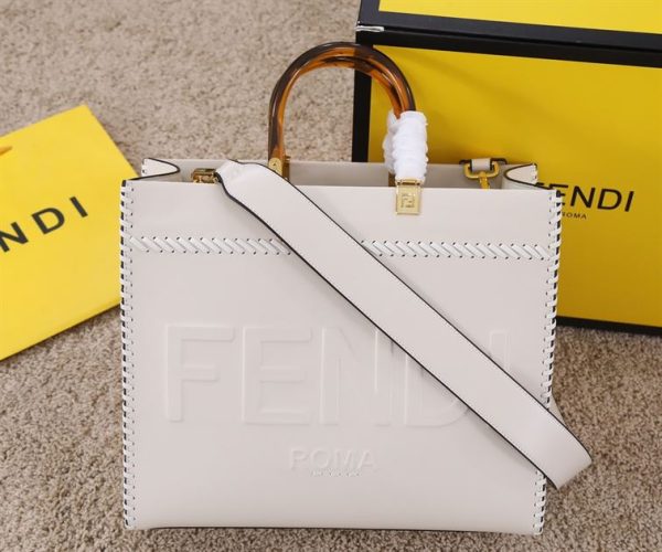 Fendi Sunshine Medium White leather shopper Bag - FB007