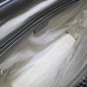 GG embossed medium messenger bag - GB014