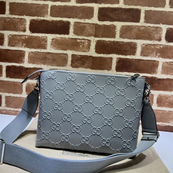 GG embossed medium messenger bag - GB014