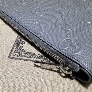 GG embossed medium messenger bag - GB014