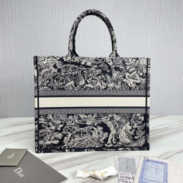 Large Dior Book Tote Blue Toile de Jouy Embroidery - DB004