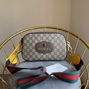 Neo Vintage GG Supreme messenger bag - GB018