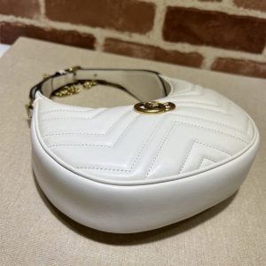 GG Marmont half-moon-shaped mini bag White matelassé chevron leather - GB114