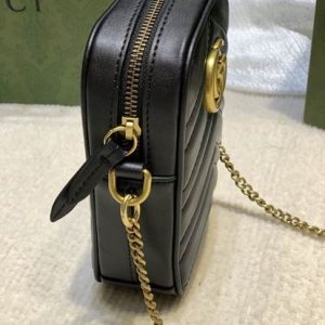 GG Marmont mini bag Black matelassé chevron leather - GB159