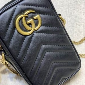 GG Marmont mini bag Black matelassé chevron leather - GB159