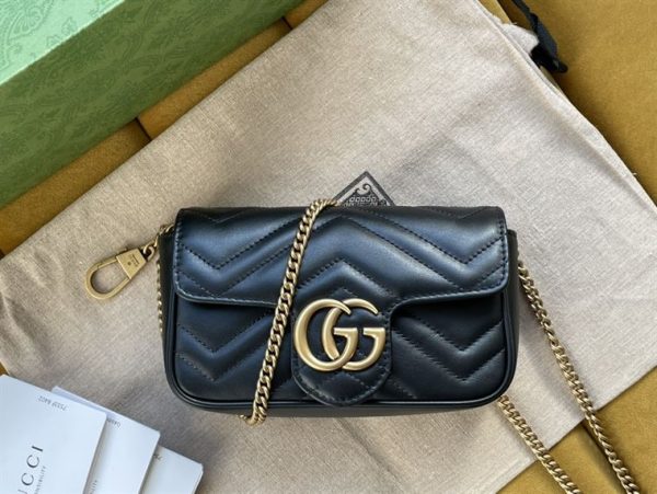 GG Marmont super mini bag Black matelassé chevron leather - GB163