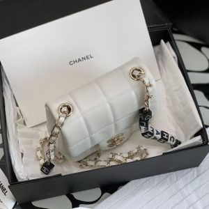 Mini Flap Bag Lambskin Gold-Tone Metal White - CB034