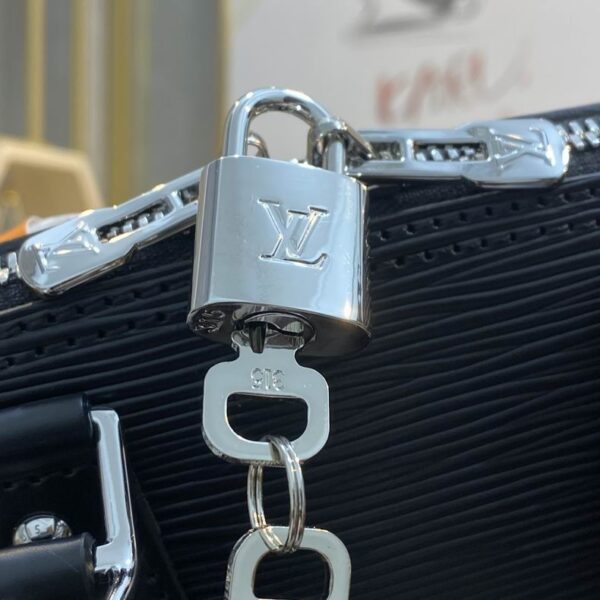 Louis Vuitton Alma BB Black Epi grained leather - LB082