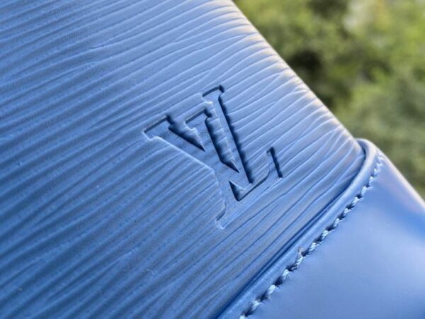 Louis Vuitton Alma BB Bleuet Bleu Epi grained leather - LB088