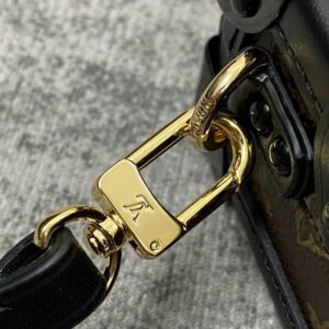 Louis Vuitton Petite Malle Monogram Canvas Trunk Bag - LB098