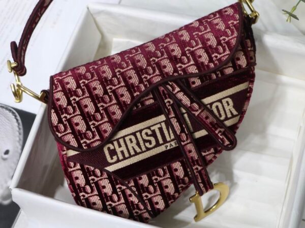 Saddle Bag Burgundy Dior Oblique Embroidered Velvet - DB077