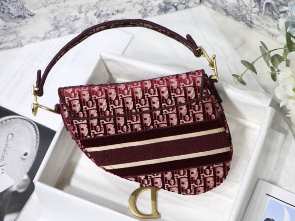 Saddle Bag Burgundy Dior Oblique Embroidered Velvet - DB077