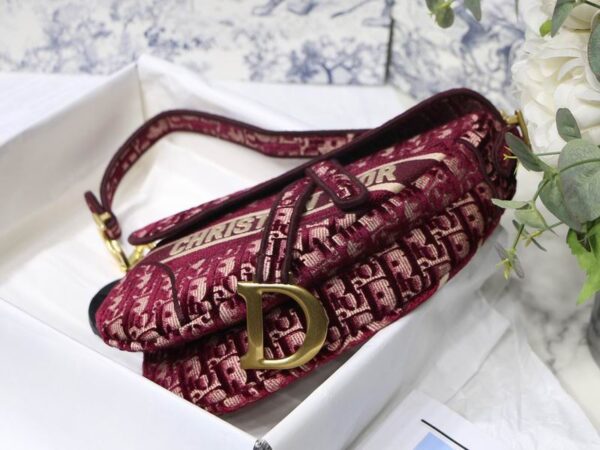 Saddle Bag Burgundy Dior Oblique Embroidered Velvet - DB077