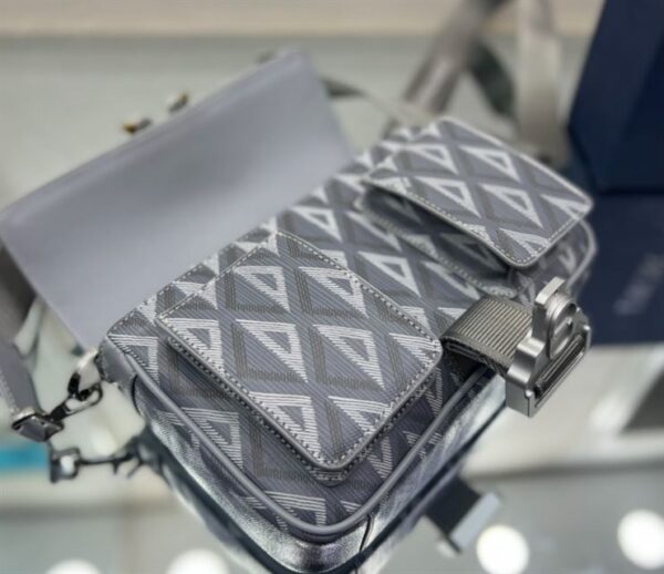 Dior Hit The Road Bag With Strap - DB103