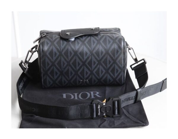 Dior Lingot 22 Black CD Diamond Canvas Bag- DB101