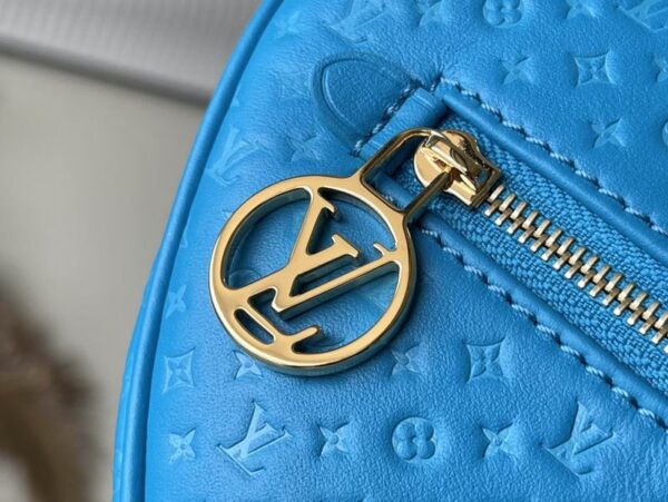 Louis Vuitton Loop Baguette Blue Calfskin - LB115