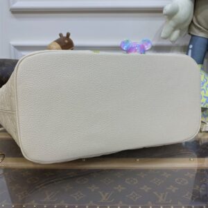 LV x YK Neverfull MM Tote Bag - LB165