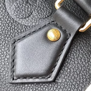 Speedy Bandoulière 20 Monogram Empreinte Leather - LB212