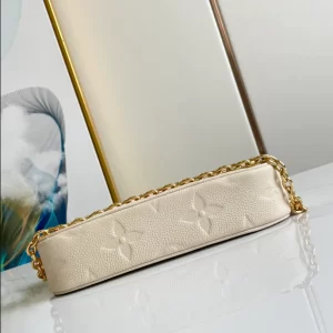 Wallet On Chain Ivy Monogram Empreinte Leather - LB240