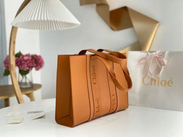 Chloé Large Woody Tote Bag - MB035