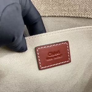 Chloé Medium Woody Tote Bag - MB007