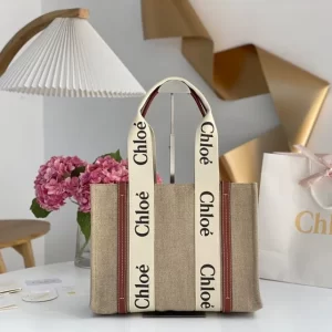 Chloé Medium Woody Tote Bag - MB007