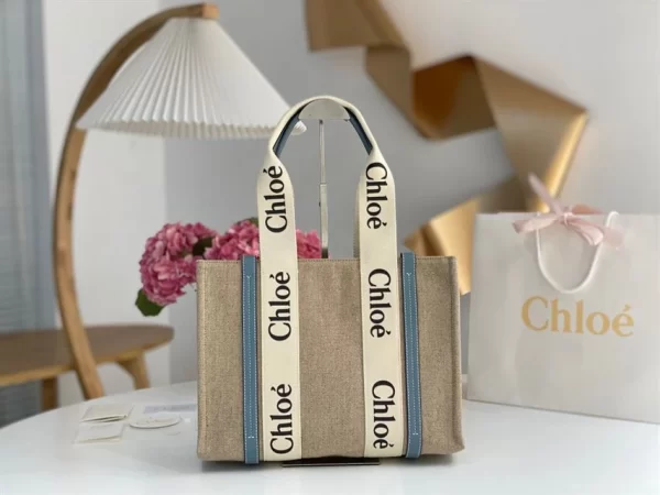 Chloé Medium Woody Tote Bag - MB008