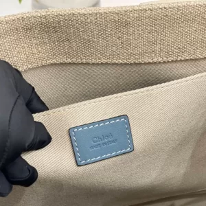 Chloé Medium Woody Tote Bag - MB008