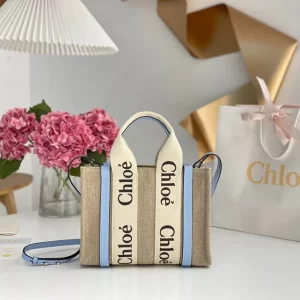 Chloé Small Woody Tote Bag Linen canvas Calfskin With Chloé Logo - MB020