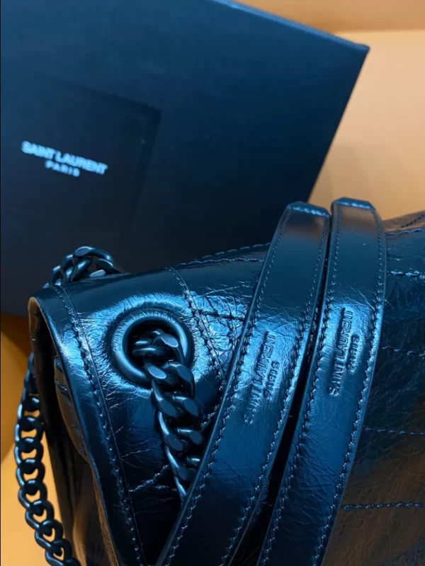 Saint Laurent Niki Medium In Vintage Leather - YB033