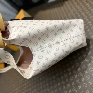 LV Atlantis GM Material Monogram Dune Canvas