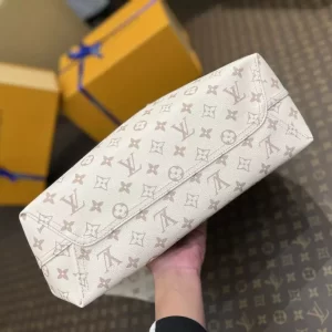 LV Atlantis GM Material Monogram Dune Canvas