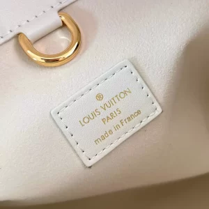 Lock It MM High End Cream Taurillon Leather