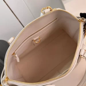 Lock It MM High End Cream Taurillon Leather