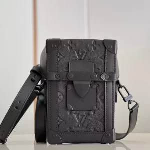 Vertical Trunk Wearable Wallet Monogram Taurillon Black Leather