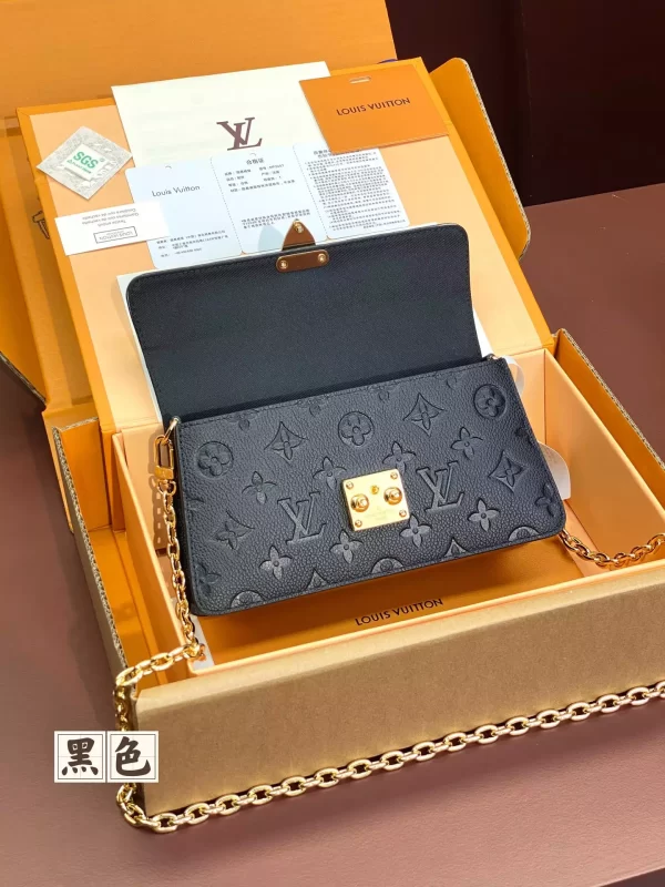 Wallet On Chain Métis Monogram Empreinte Black Leather