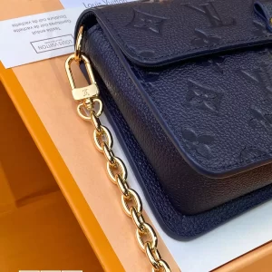 Wallet On Chain Métis Monogram Empreinte Navy Leather