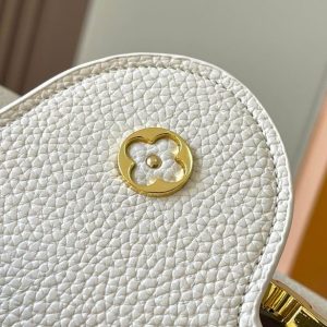 Capucines BB Crème Nacre Bag