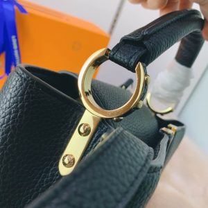 Capucines BB Taurillon Leather Bag