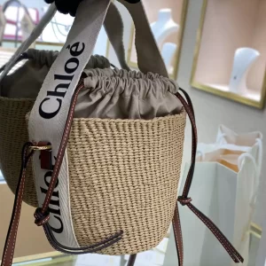 Chloe Small Woody Basket in White/Brown