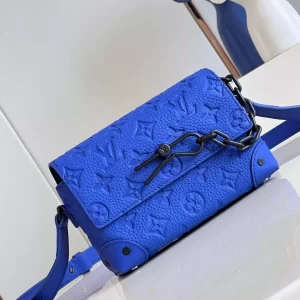 Steamer Wearable Wallet Monogram Taurillon Racing Blue Leather