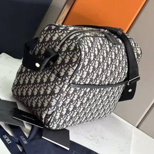 Changing Bag Beige and Black Dior Oblique Jacquard