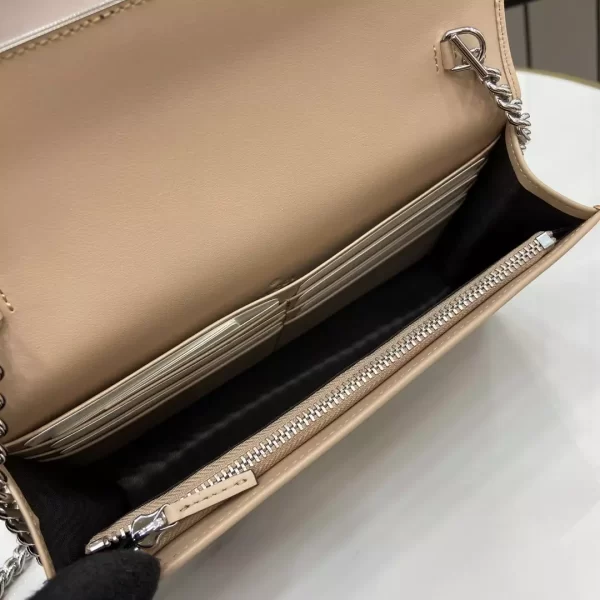 GG Marmont Chain Wallet in Light Beige Leather