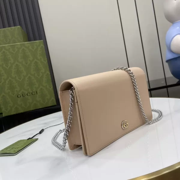 GG Marmont Chain Wallet in Light Beige Leather