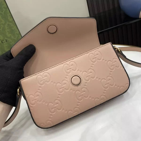 GG Super Mini Shoulder Bag in Rose Beige Leather