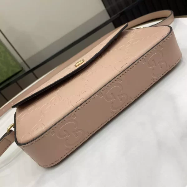 GG Super Mini Shoulder Bag in Rose Beige Leather