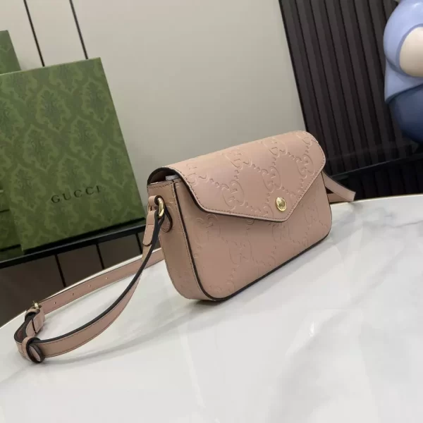 GG Super Mini Shoulder Bag in Rose Beige Leather