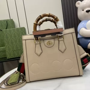 Gucci Diana Small Tote Bag Double G Light Beige Leather